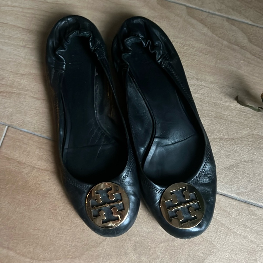 Tory Burch Black Leather Reva Ballet Flats with Gold Logo
